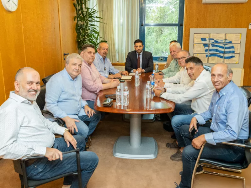 κυρανακης ταξι 