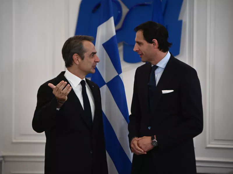 Μητσοτάκης με Χούκστρα
