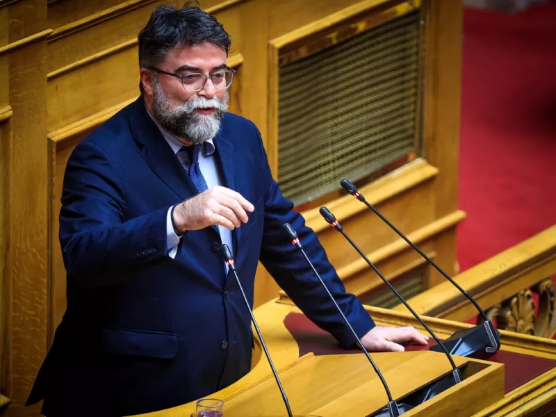 Βασίλης Οικονόμου