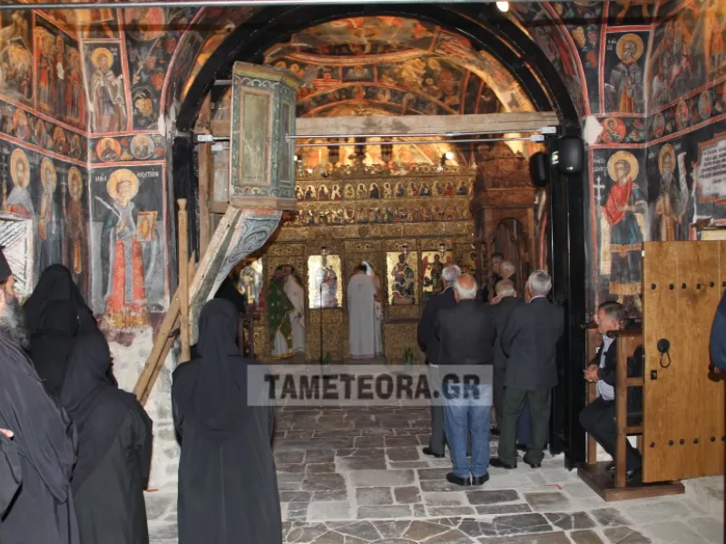 Μετέωρα: Ξαναλειτουργεί το ιστορικό εκκλησάκι του Αγίου Γεωργίου στην Οξύνεια