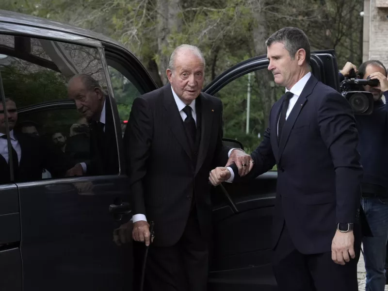  Ο Xουάν Κάρλος γράφει τα απομνημονεύματά του