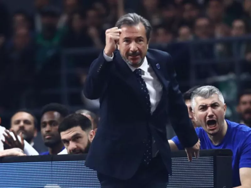 Λούκα Μπάνκι