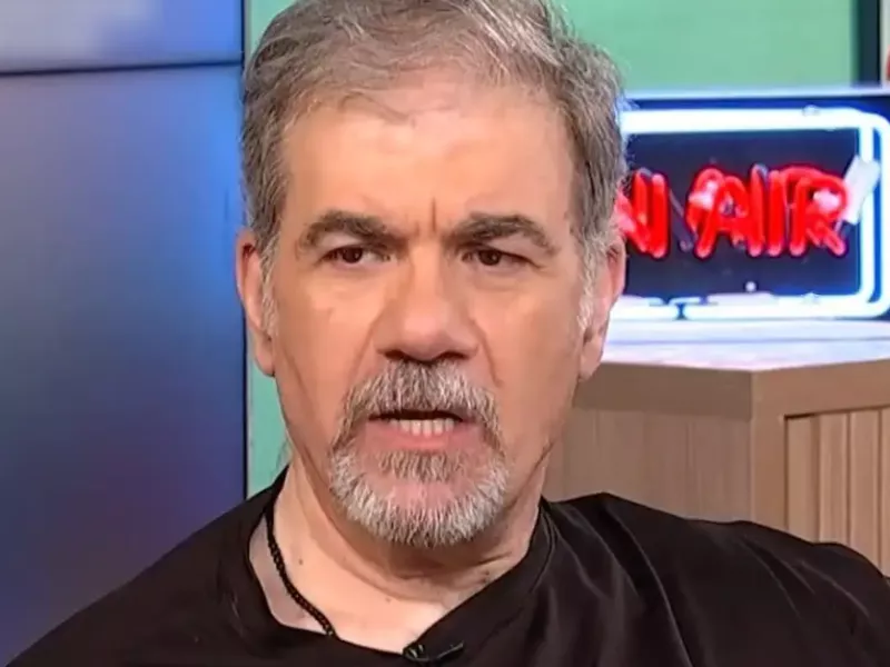 Ο Δημήτρης Σταρόβας μιλά για το εγκεφαλικό που υπέστη