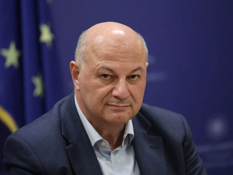 Κώστας Τσιάρας