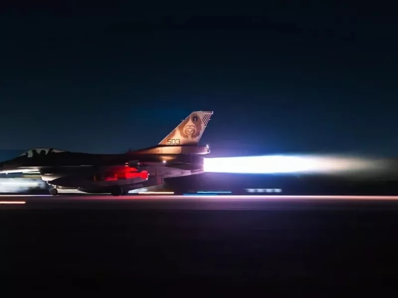 F-16