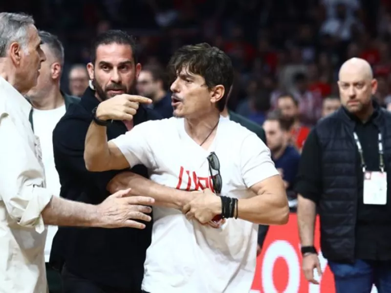 Γιαννακόπουλος: «Μήνυση σε Λεπενιώτη και Αγγελόπουλους για συκοφαντική δυσφήμιση»