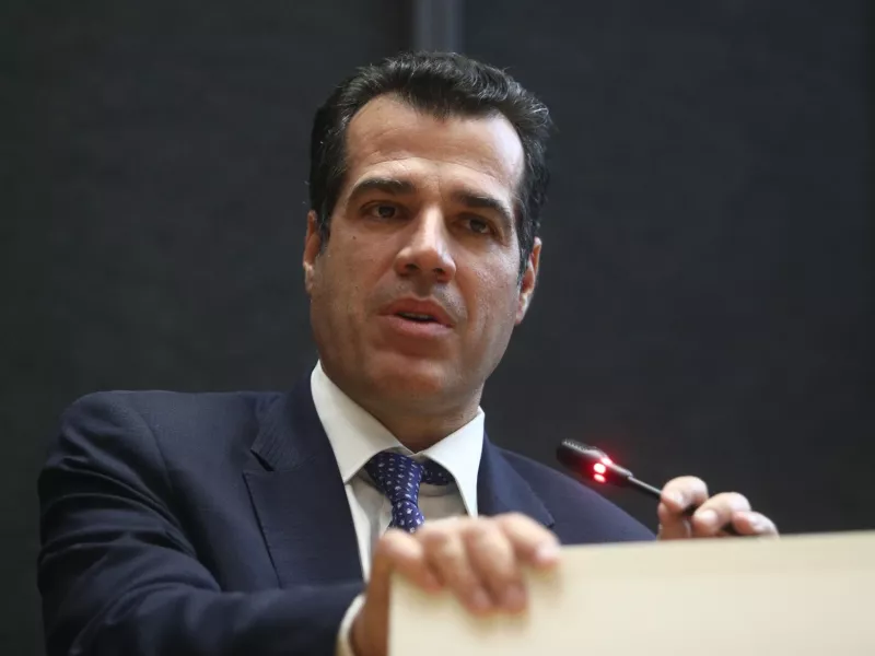 Πλεύρης