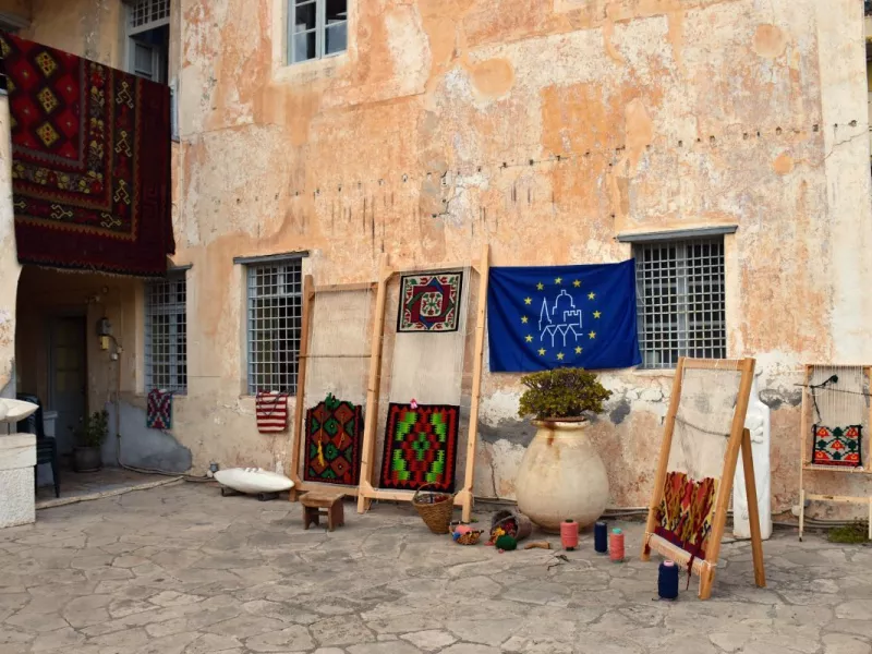 Τσακώνικα