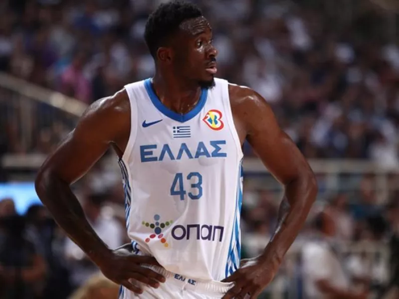 Θανάσης Αντετοκούνμπο