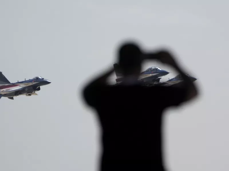 Κίνα: Έτοιμη να πουλήσει μαχητικά J-10 νέας γενιάς στο Ιράν - Ανησυχία στο Ισραήλ