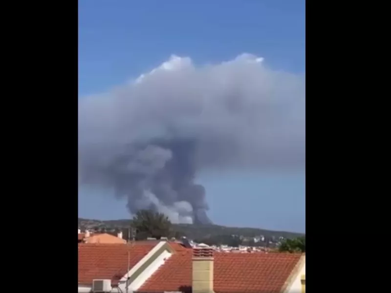 Καπνός στη Χαλκιδική