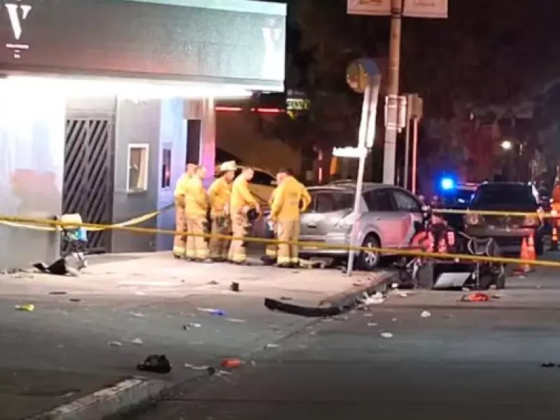 LA