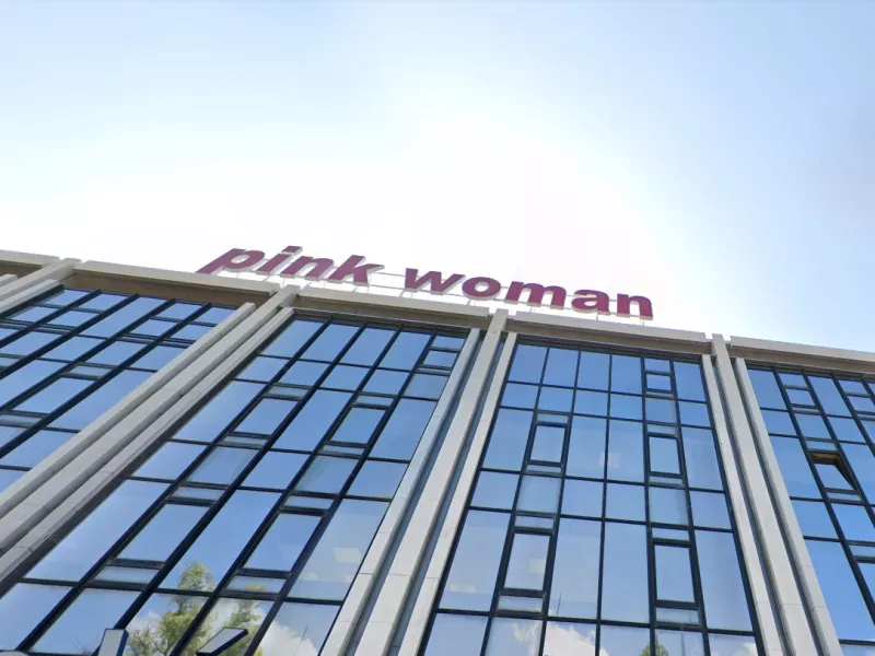 pink woman