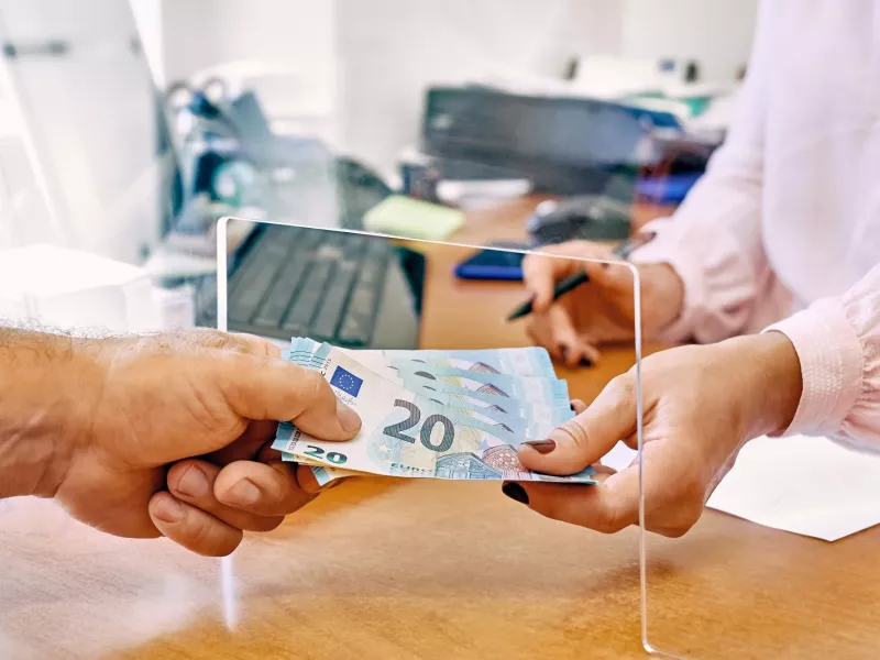 Χρήματα 