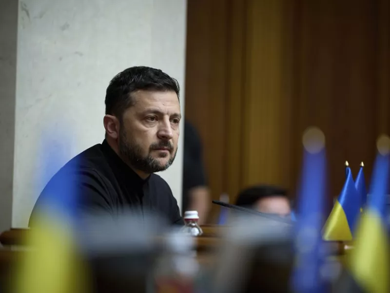 Ουκρανία: Ο Ζελένσκι λέει ότι θα διατηρήσει την ανεξαρτησία των φορέων κατά της διαφθοράς
