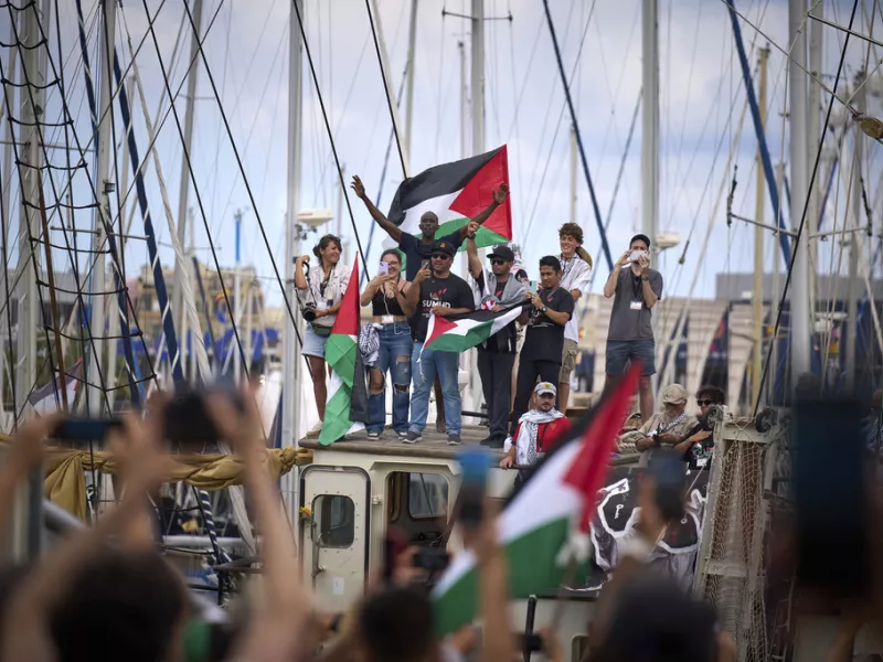 ΥΠΕΞ: Διάβημα διαμαρτυρίας στο Ισραήλ για τους Έλληνες ακτιβιστές στον στολίσκο 