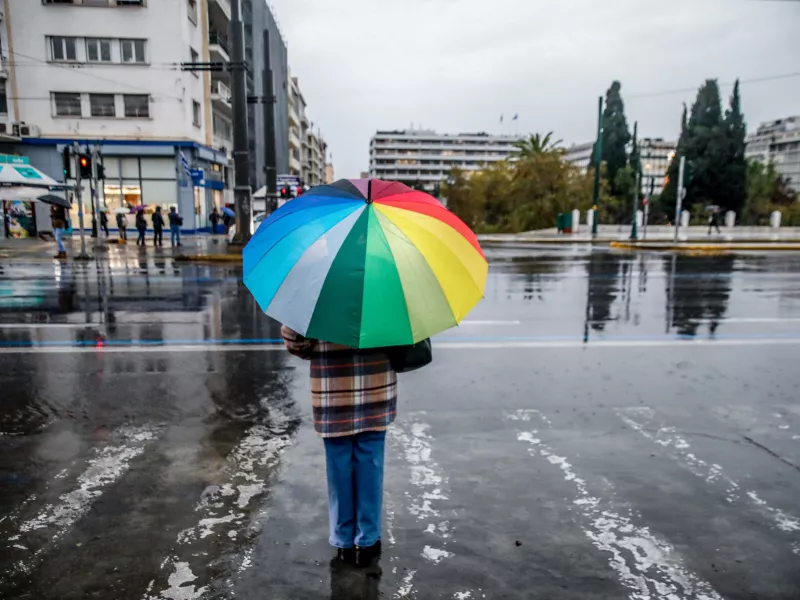Ο καιρός το σαββατοκύριακο: Πού θα βρέξει και πού θα χιονίσει