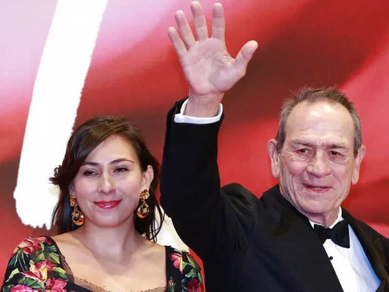 Τόμι Λι Τζόονς