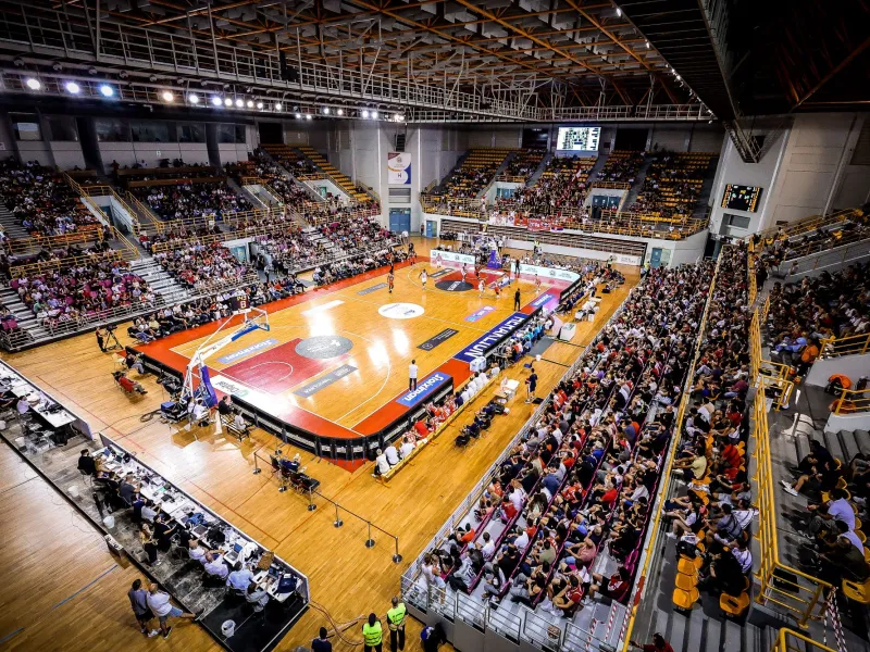 Δύο Αοράκια