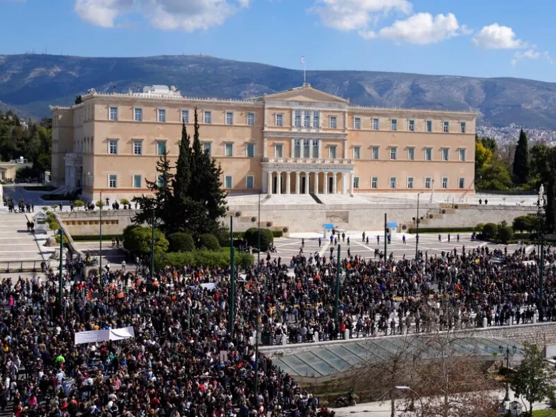 Τέμπη- Μαζικές διαδηλώσεις σε όλη τη χώρα