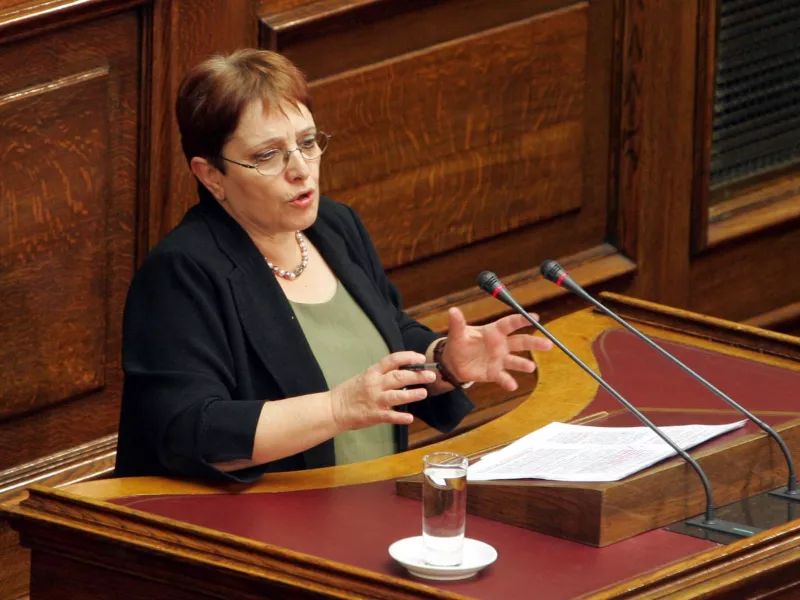 Αλέκα Παπαρήγα