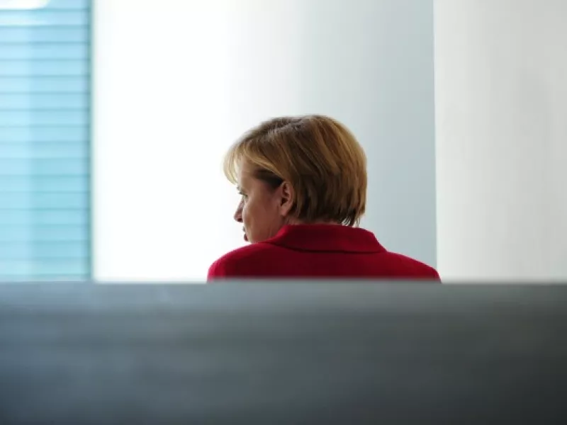 Μέρκελ: Η Ευρωζώνη χρειάζεται μεταρρυθμίσεις για να επιστρέψει στην ανάπτυξη