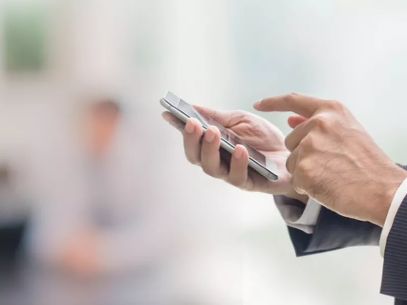ΑΑΔΕ: Προσοχή σε παραπλανητικά μηνύματα SMS για δήθεν επιστροφή φόρου