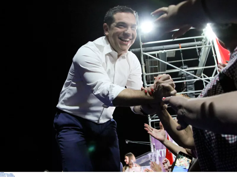 Τσίπρας: Ιστορική ευθύνη να μη διαψεύσουμε τις ελπίδες του λαού