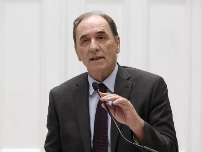 Σταθάκης
