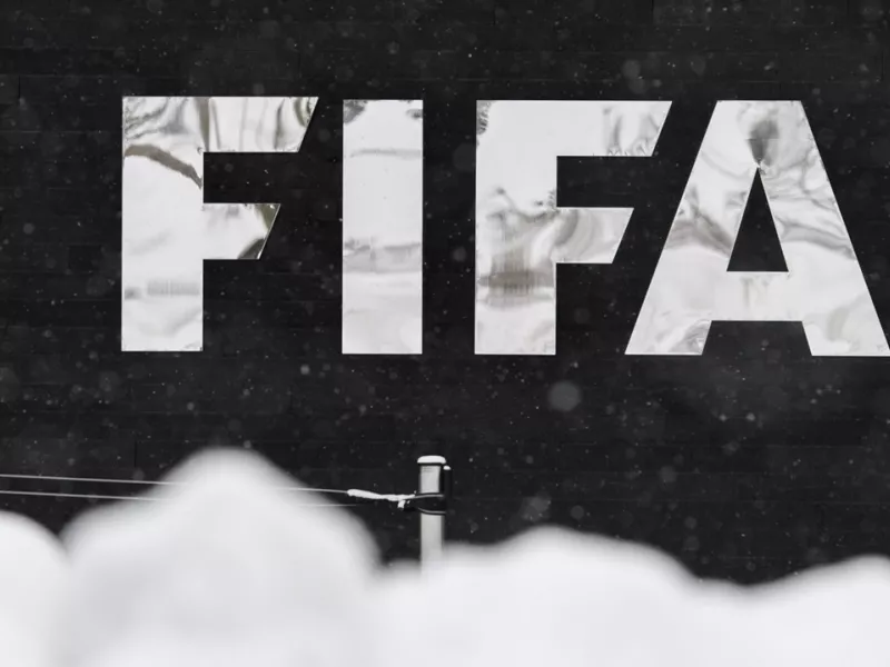 Λογότυπο FIFA στον τοίχο