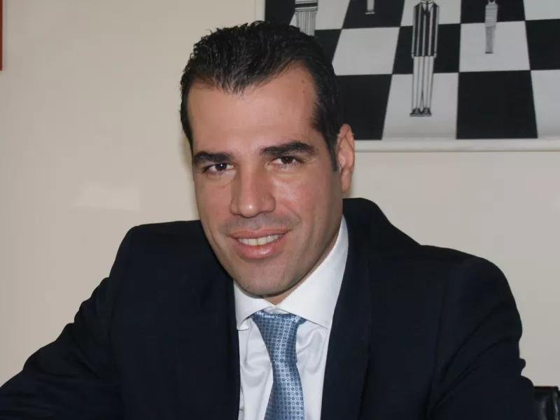 Πλεύρης