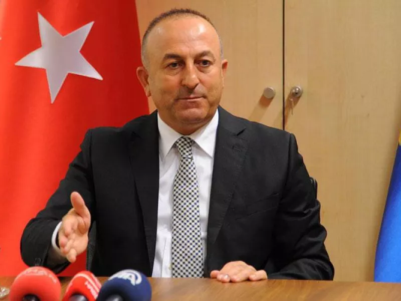Τσαβούσογλου: Η γερμανική πρόταση για ασφαλή ζώνη στη βόρεια Συρία δεν είναι ρεαλιστική