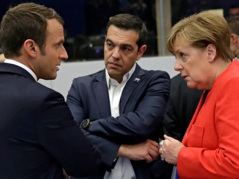 Handelsblatt: Σχέδιο ESM - Γαλλίας για μείωση του ελληνικού χρέους