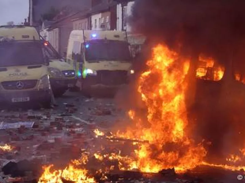 Επεισόδια με στόχο τζαμί στο Σάουθπορτ της Μ. Βρετανίας