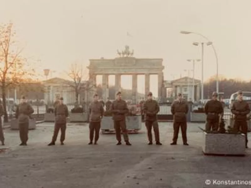 Τείχος του Βερολίνου: Μια βραδιά που είναι αδύνατον να ξεχάσεις
