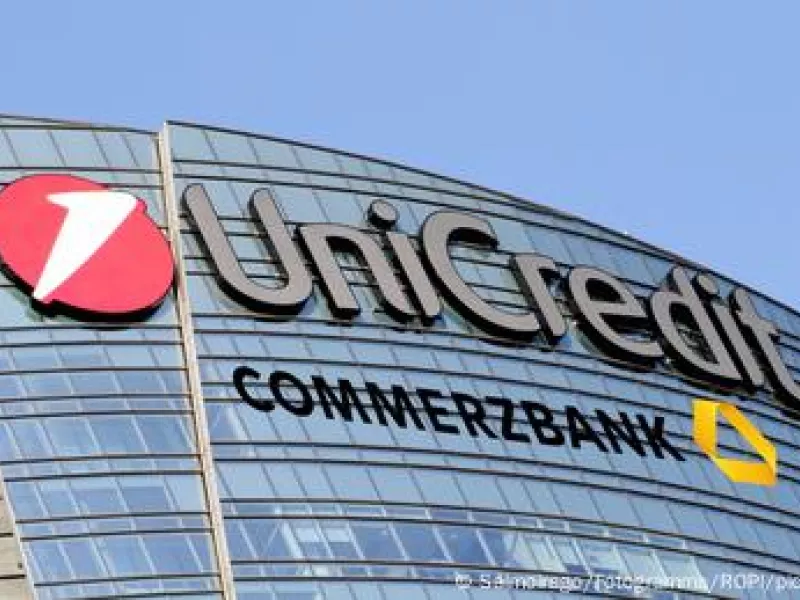 UniCredit: Θέμα χρόνου η εξαγορά της Commerzbank;
