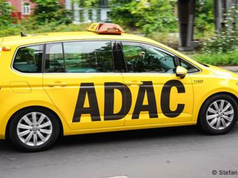 Τα ηλεκτροκίνητα «μένουν» σπανιότερα από τα συμβατικά