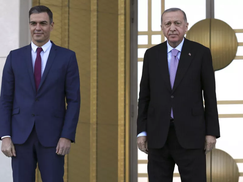 Ρετζέπ Ταγίπ Ερντογάν - Πέδρο Σάντσεθ