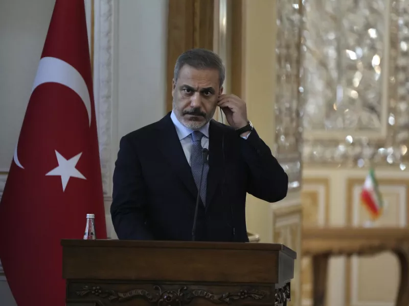 Φιντάν: Δεν θα διστάσουμε να πολεμήσουμε κατά των Κούρδων στη Συρία 