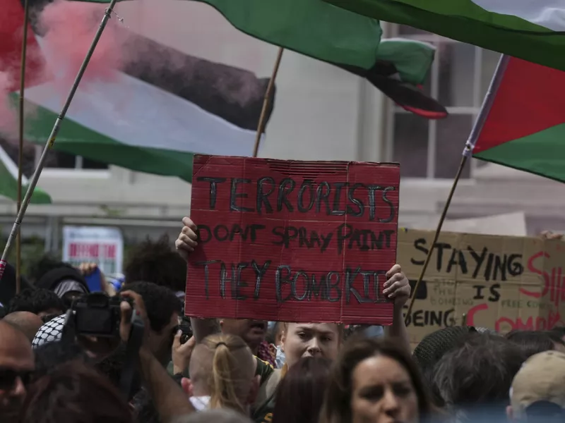 Βρετανία: Πάνω από 50 συλλήψεις διαδηλωτών κατά απαγόρευσης του Palestine Action