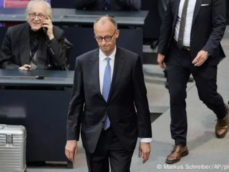 Ο Φρίντριχ Μερτς στην Bundestag