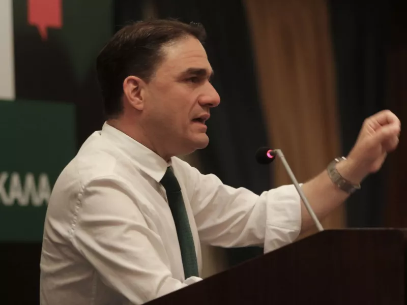 Κώστας Τσουκαλάς