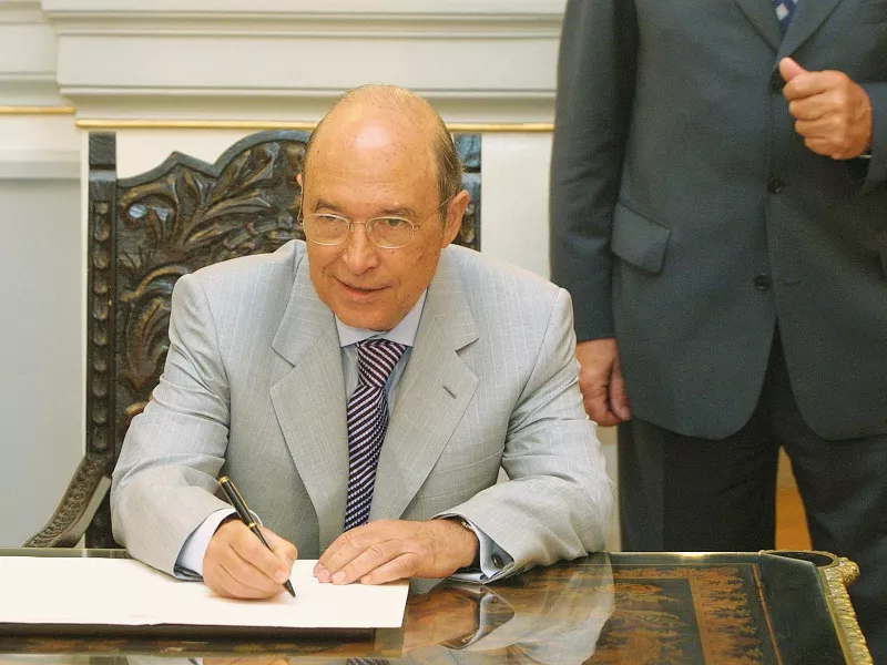 Σε «οδό Κώστα Σημίτη» θα μετονομαστεί δρόμος της Αθήνας