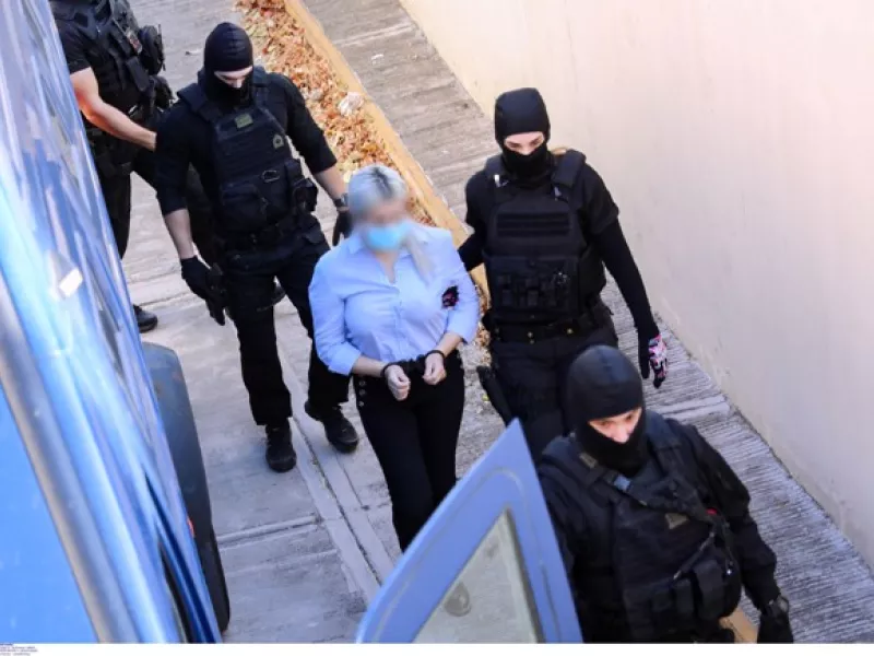 Επίθεση με βιτριόλι: Προκαλεί η κατηγορούμενη - «Εσύ Ιωάννα γνωρίζεις γιατί έχει γίνει όλο αυτό»