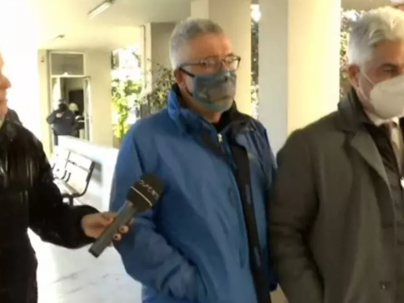 «Έχω κατεβάσει τα ροζ βίντεο εδώ και χρόνια» λέει ο Στάθης Παναγιωτόπουλος- Χριστούγεννα στα κρατητήρια 
