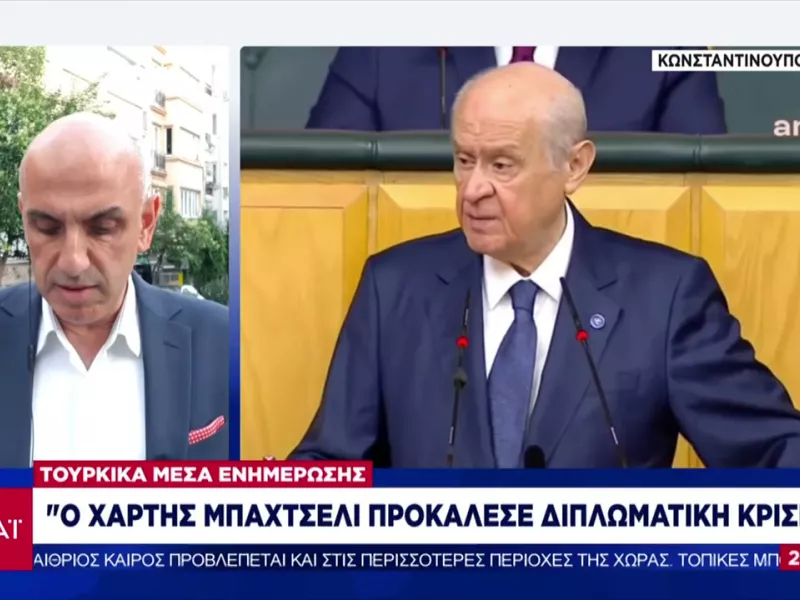 Μανώλης Κωστίδης
