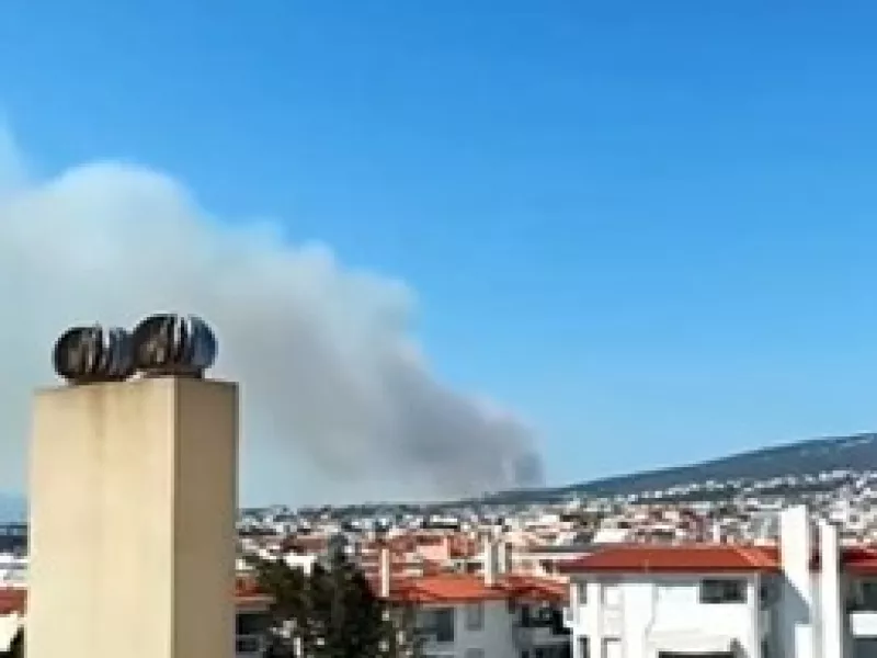 Καπνός πάνω από το Κρυονέρι